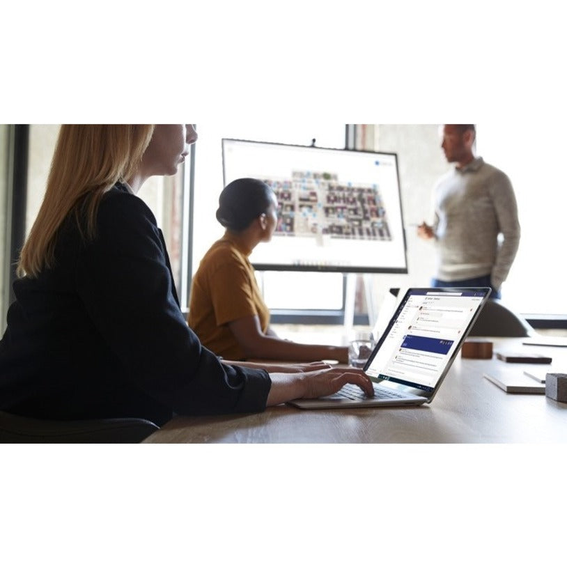 Microsoft Surface Laptop 3 15 Touchscreen Notebook - Intel Core i5 10th Gen i5-1035G7 - 8 GB - 256 GB SSD - Platinum" RDZ-00001