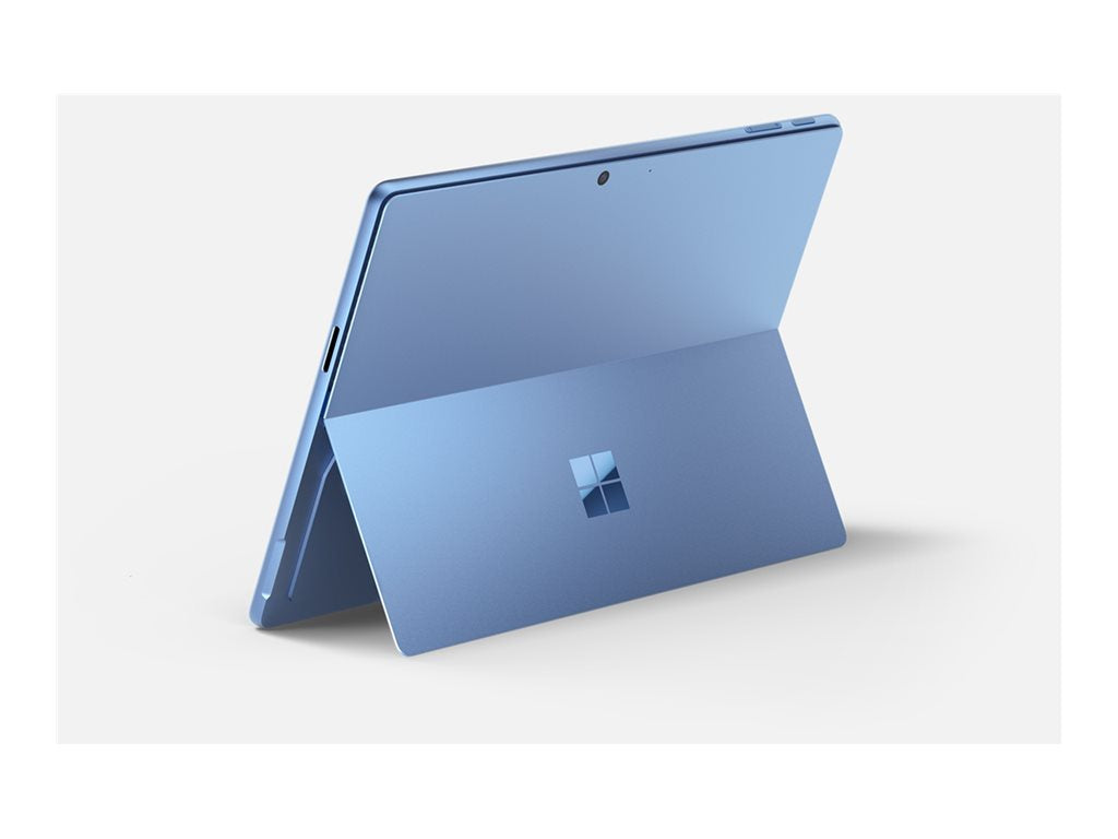 Microsoft Surface Pro Copilot+ PC - 11th Edition - tablet - Snapdragon X Plus - X1P-64-100 / up to 3.6 GHz - Win 11 Home