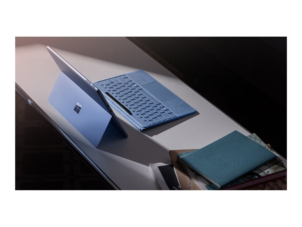 Microsoft Surface Pro Flex Keyboard - Keyboard - with touchpad, accelerometer, Surface Slim Pen 2 storage and charging