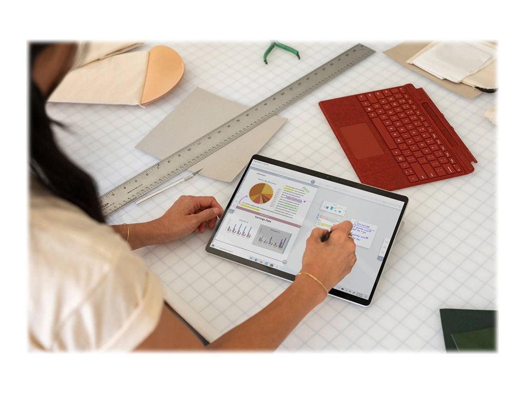 Microsoft Surface Pro X - Tablet - SQ2 - Win 10 Pro - Qualcomm Adreno 690 - 16 GB RAM - 256 GB SSD - 13 touchscreen 2880