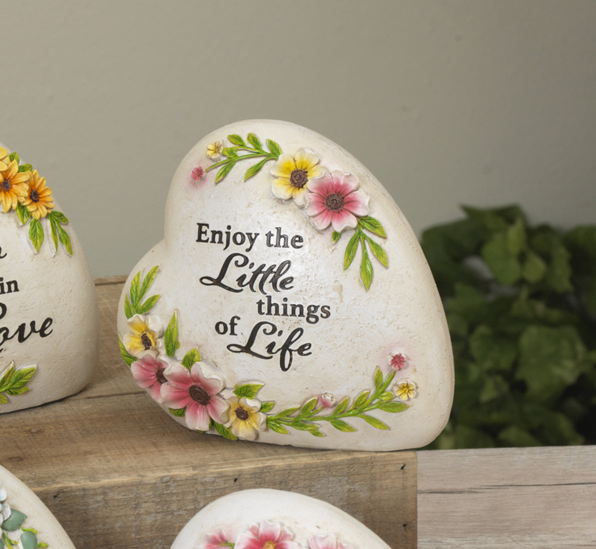 Resin Inspirational Heart Stone - Enjoy the Little things of Life
