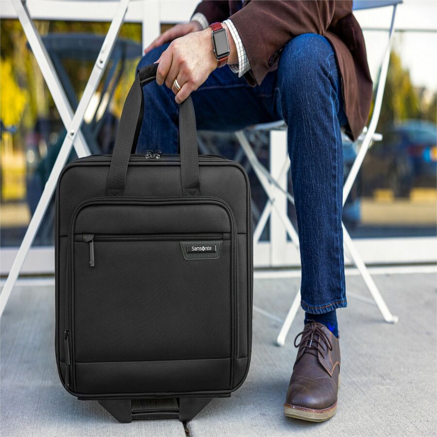 Samsonite Classic Business 2.0 Travel/Luggage Case (Briefcase) for 15.6" Travel,