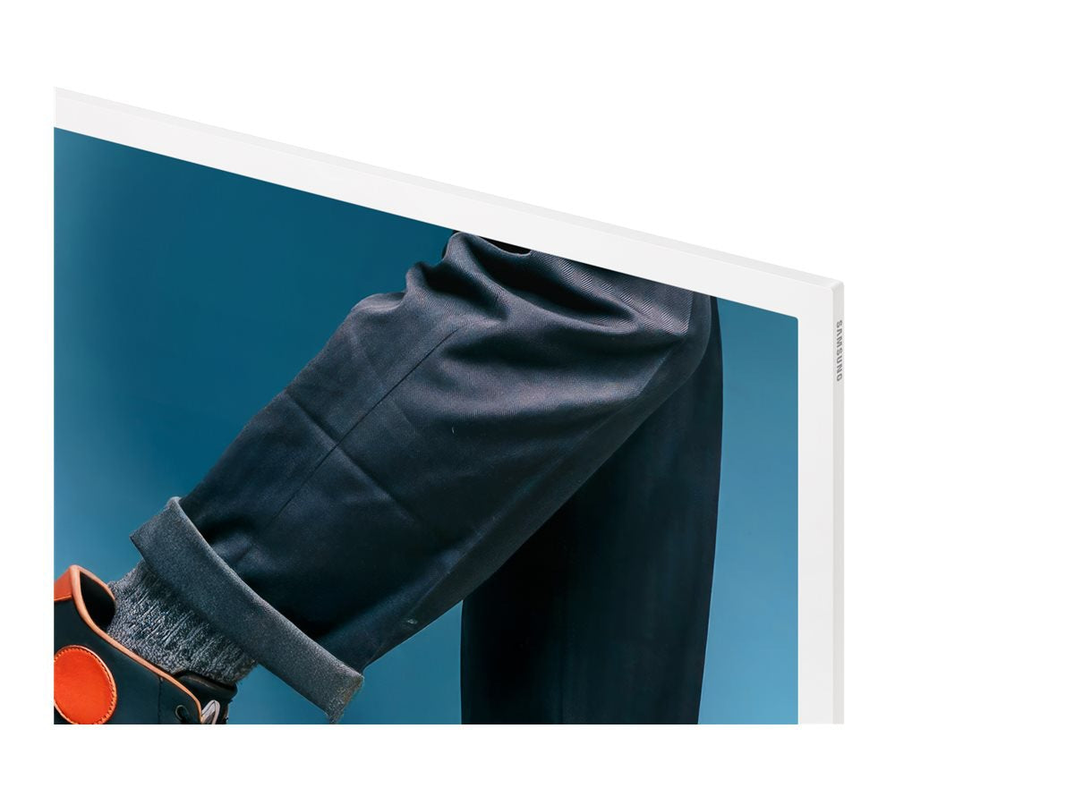 Samsung EM32DX 31.5" Color E-Paper QHD Smart Signage for Retail