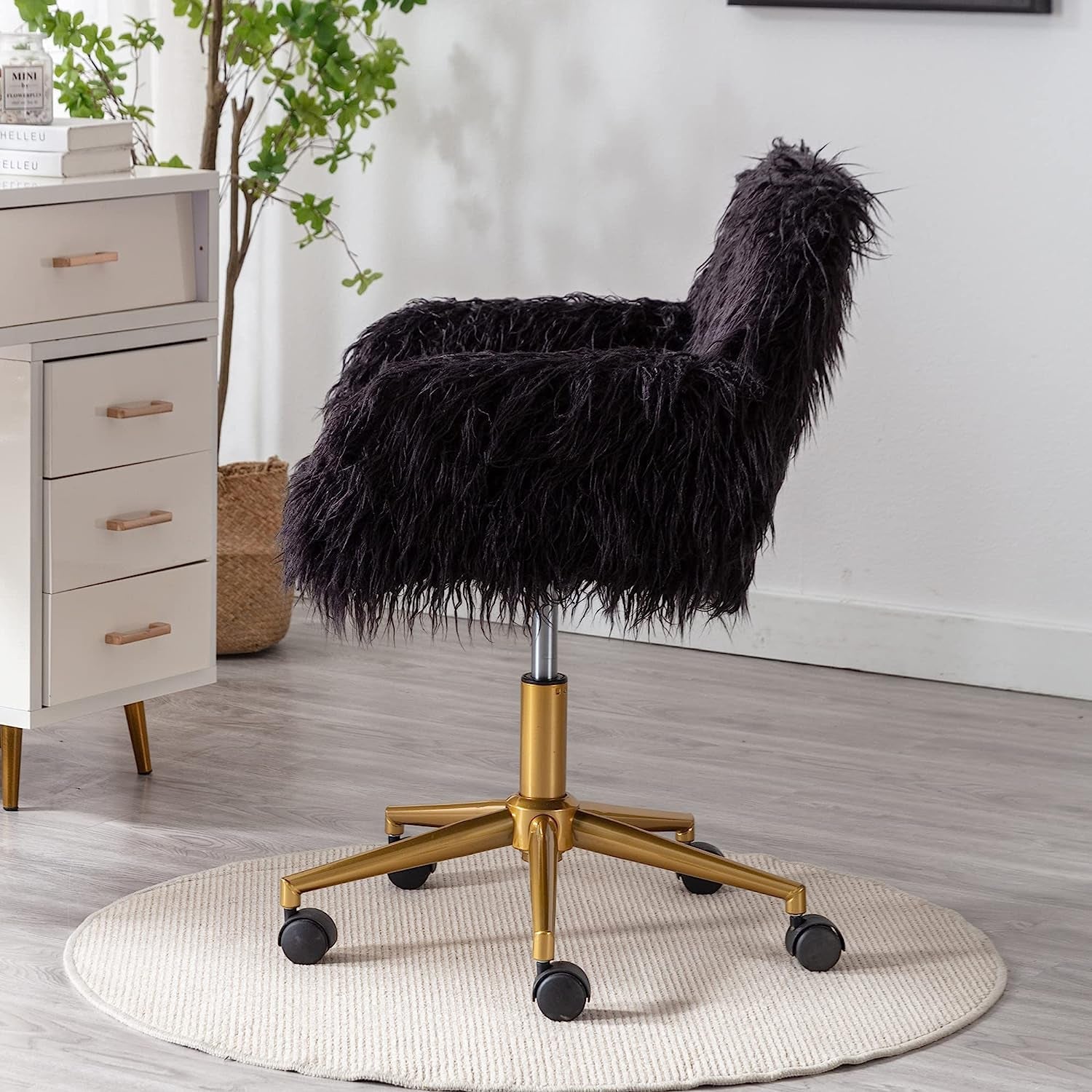 Soft Faux Fur Mid Back Swivel Office Chair For Home Desk