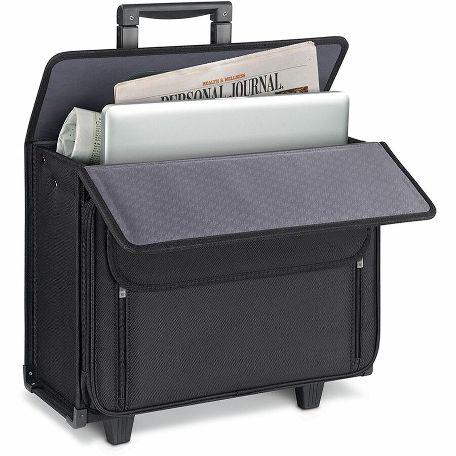 Solo Classic Carrying Case (Roller) for 15.4 to 17" Notebook - Black" B151-4