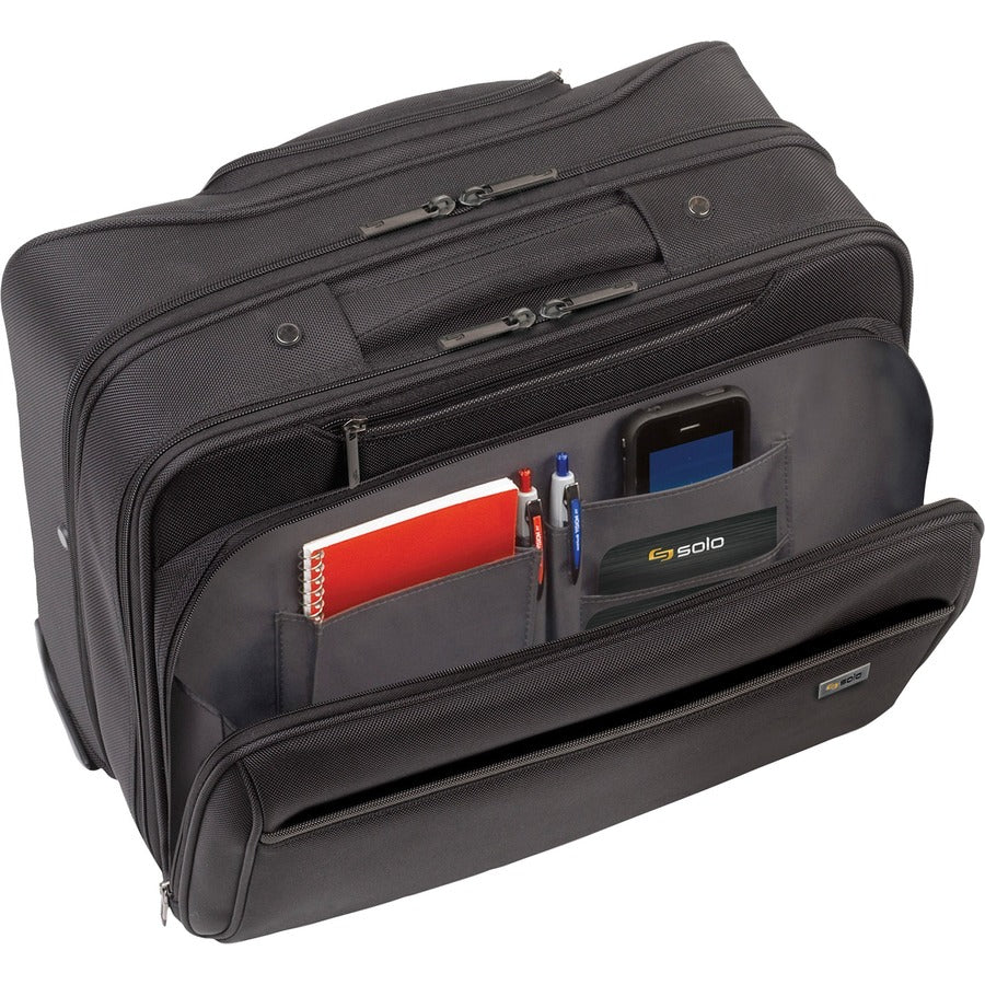 Solo Sterling Carrying Case (Roller) for 16 Notebook - Black" CLA902-4