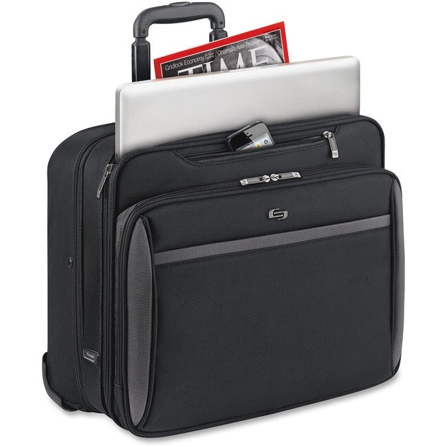 Solo Sterling Carrying Case (Roller) for 16 Notebook - Black" CLA902-4