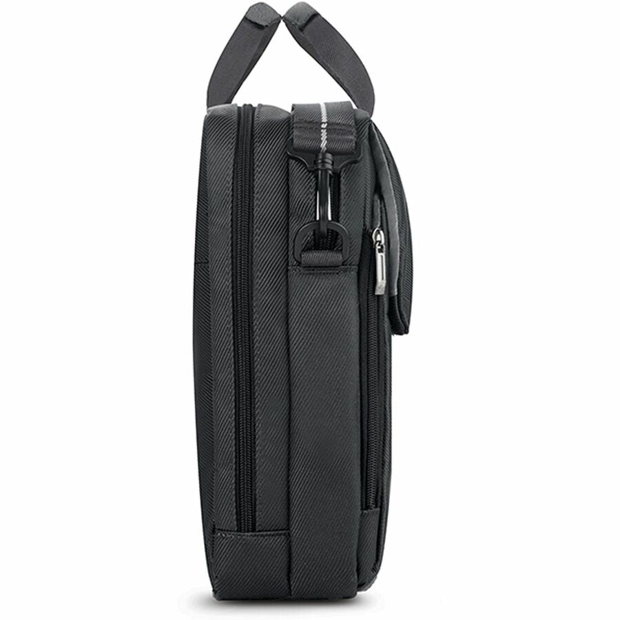 Solo Urban Carrying Case (Briefcase) for 17.3 Notebook" LVL330-4