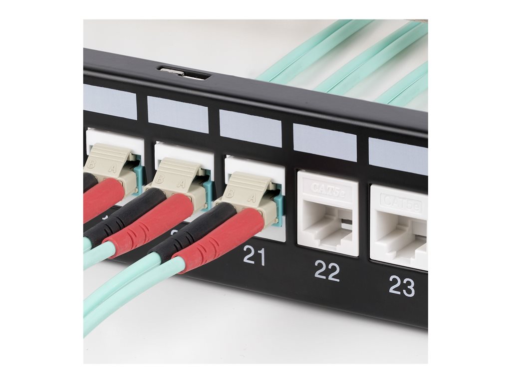 StarTech.com LC to LC Coupler, LC Fiber Coupler, LC/UPC Keystone Jack, Fiber Optic LC Keystone Coupler for Patch Panel - LC to DMFKSLCLCCOUPLER