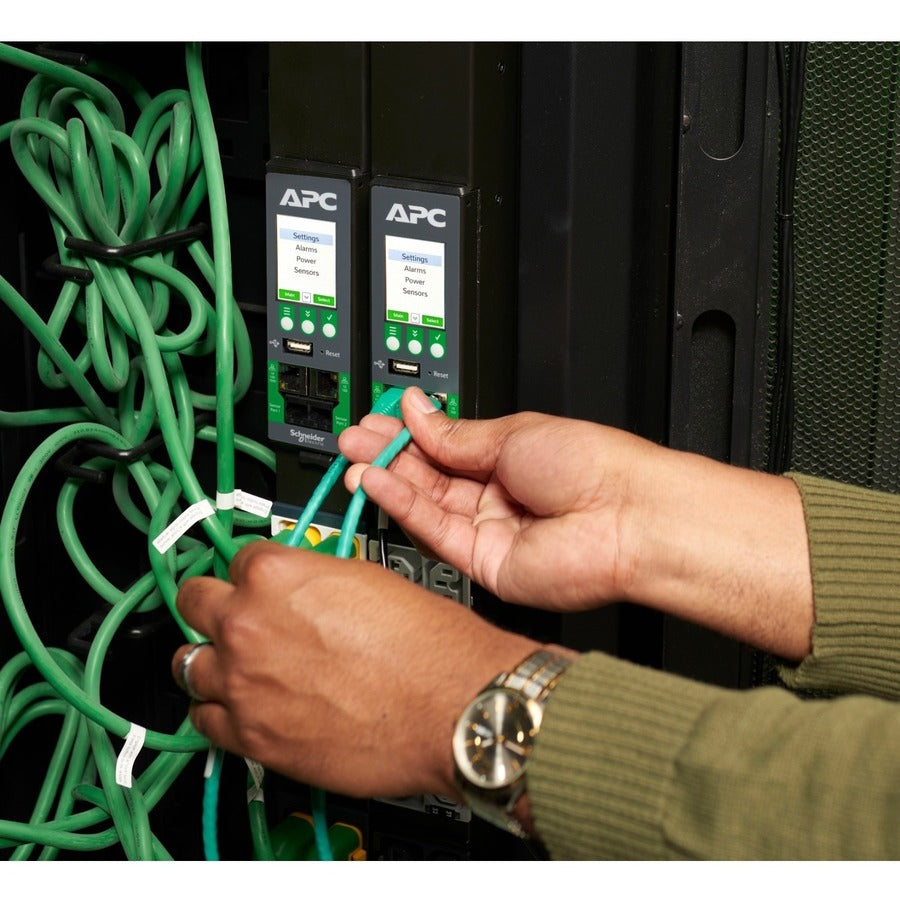Switched Power Distribution Unit - APC NetShelter Advanced 43.5kW | Schneider Electric APDU10450SW
