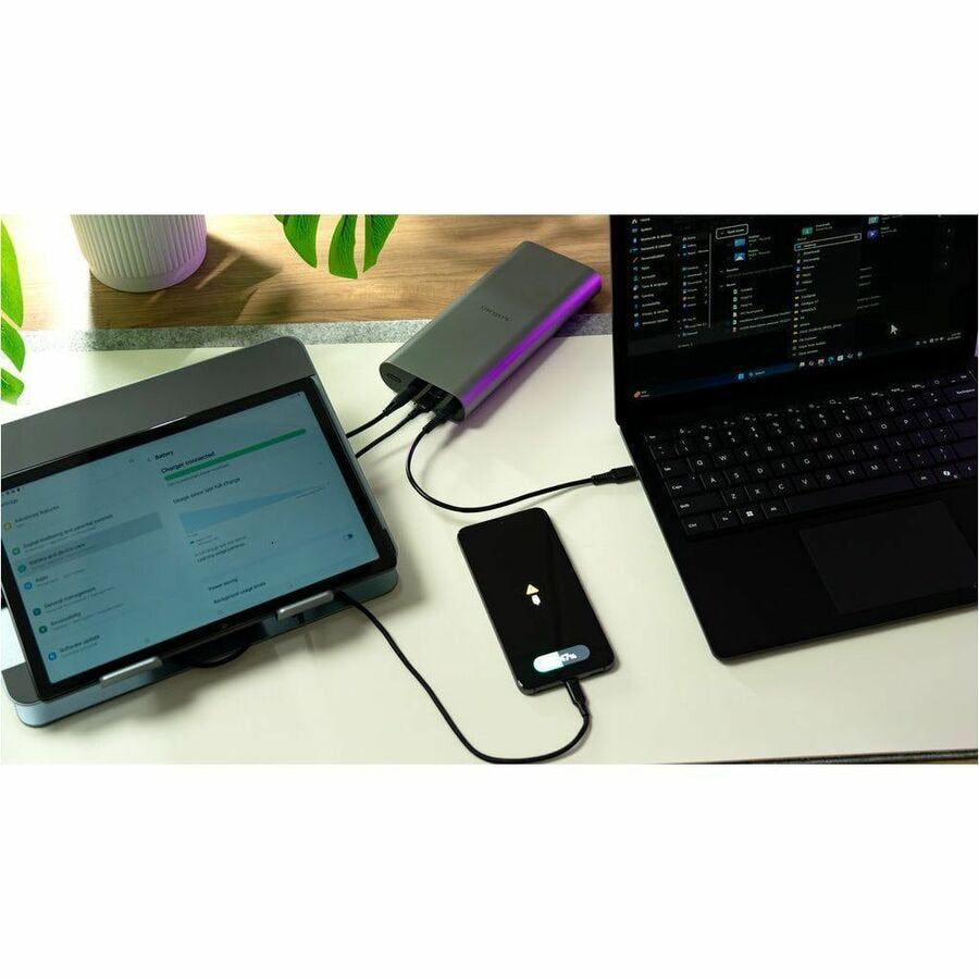 TARGUS 140W Laptop Power Bank Silver APB081GLZ Portable Charger