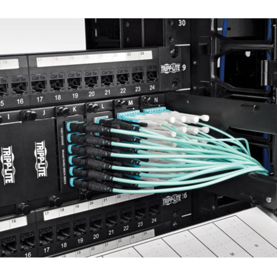Tripp Lite MTP/MPO Patch Cable 12 Fiber 40GbE 40GBASE-SR4 OM3 Plenum-Rated Aqua 5M (16 ft.