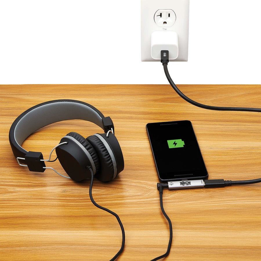 Tripp Lite Usb-C To 3.5 Mm Headphone Jack Adapter For Hi-Res Stereo Audio - Pd 3.0 And Qc 2.0 Charging, Silver