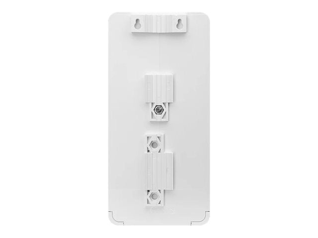 Ubiquiti NanoSwitch Outdoor 4-Port PoE Passthrough Switch