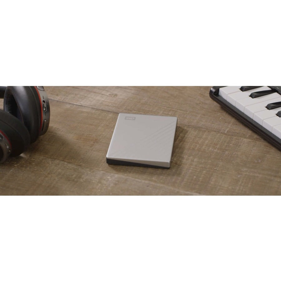 WD-IMSourcing My Passport Ultra WDBTLG0010BGD-WESN 1 TB Portable Hard Drive - External - White, Gold