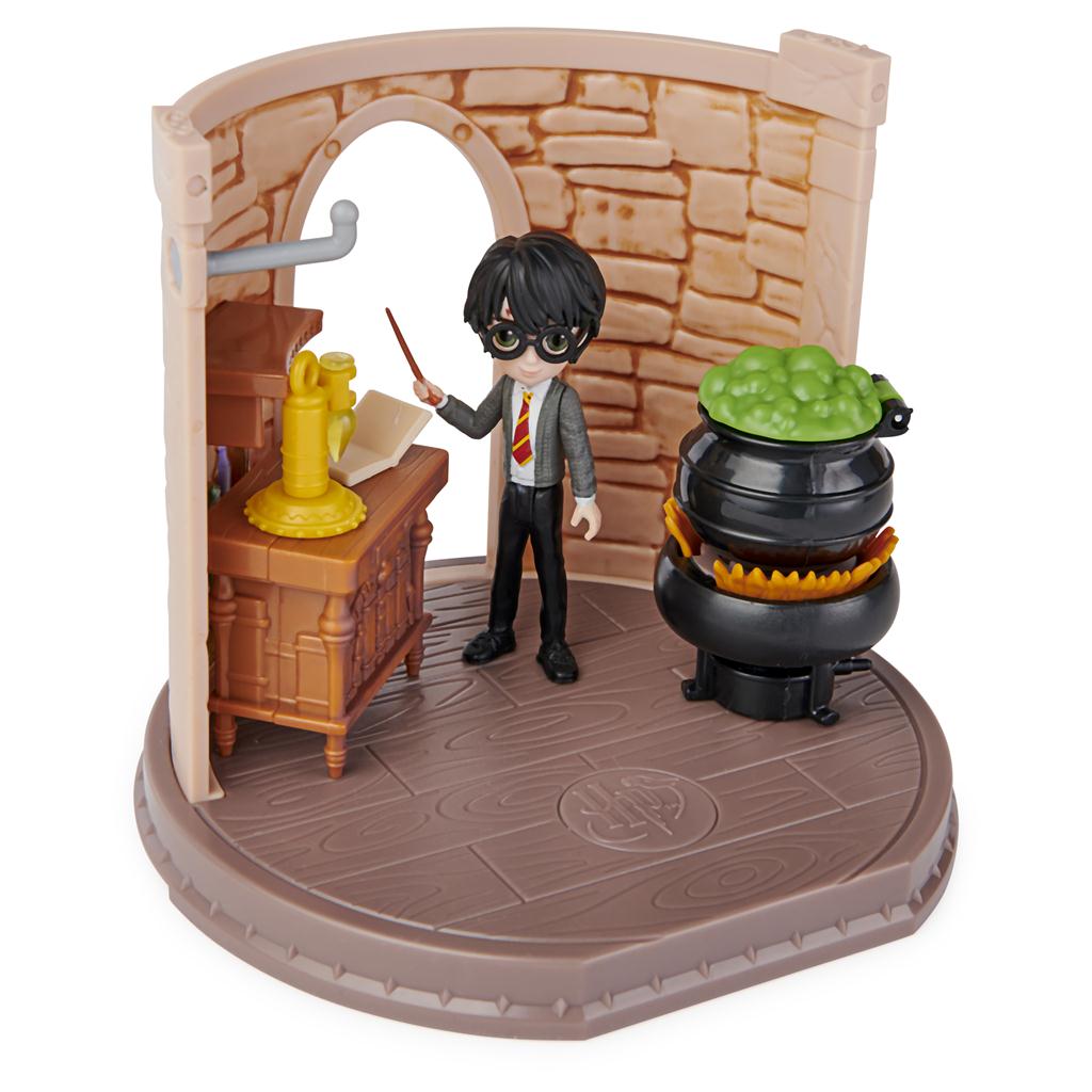 Wizarding World - Magical Minis Potions Classroom, Figure & Accessories