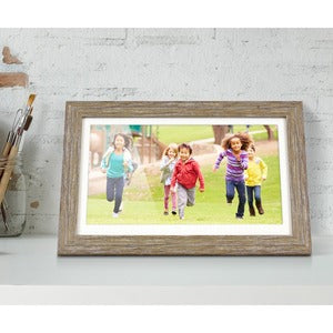 Aluratek 13.3 WiFi Touchscreen Distressed Wood Digital Photo Frame" ASHDPF13F