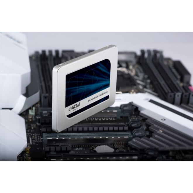 Crucial MX500 500 GB Solid State Drive - 2.5 Internal - SATA (SATA/600)" CT500MX500SSD1T