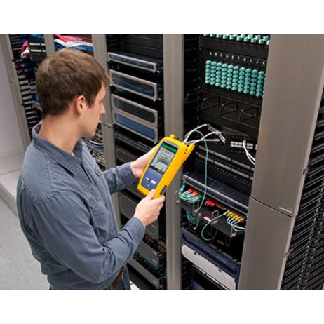 Fluke Networks OptiFiber Pro OFP2-CFP-QI Cable Analyzer
