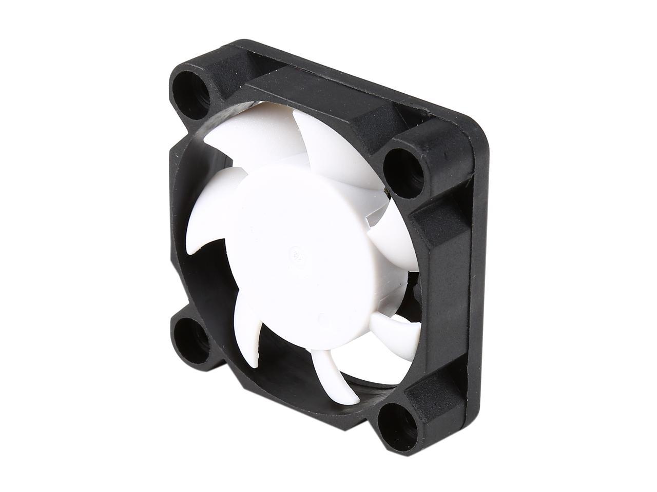 Fractal Design Silent Series R3 40Mm Silence Optimized Rifle Bearing Black/White Computer Case Fan
