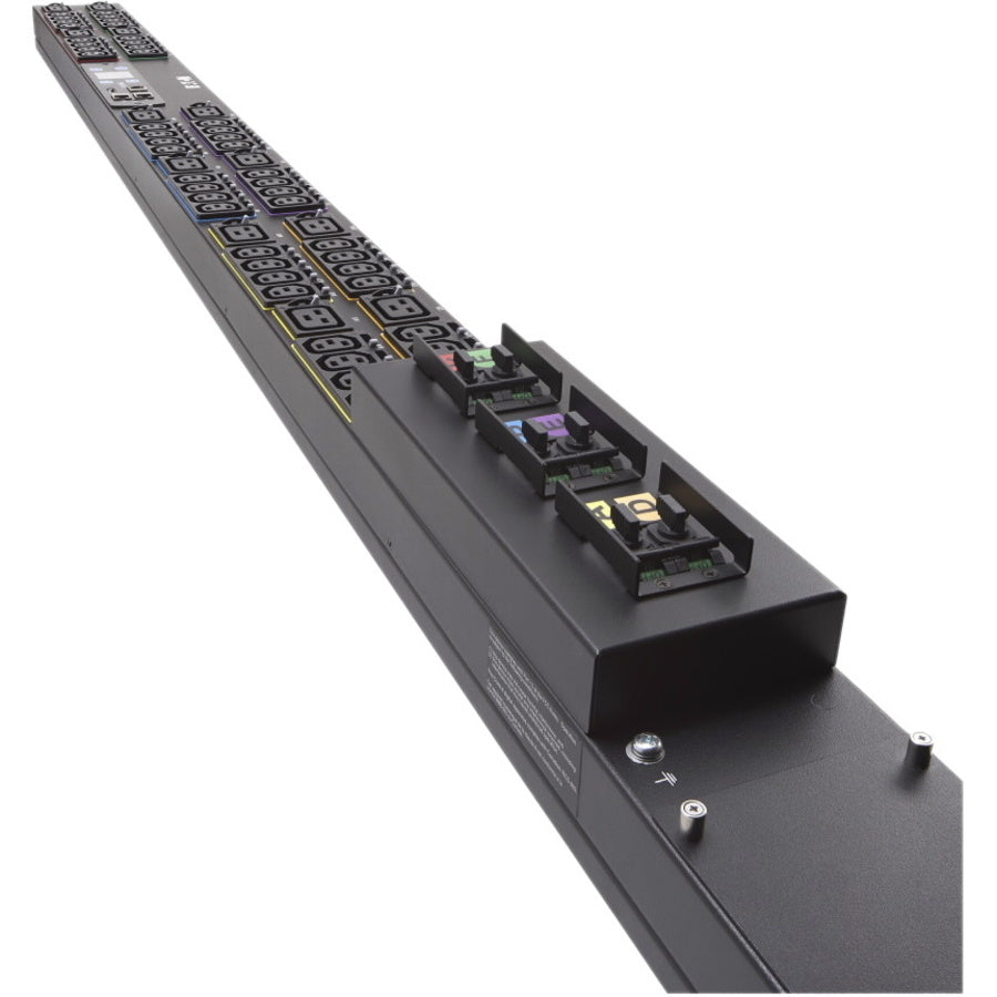 Fuse Disconnect Rack PDU Three-Phase - Metered Input Power Distribution | TecISoft EMI356-10