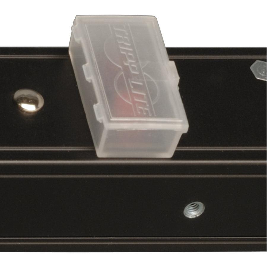 Metered Power Distribution Unit - 1.5kW Single-Phase Rack PDU | Tripp Lite PDUMV15-36